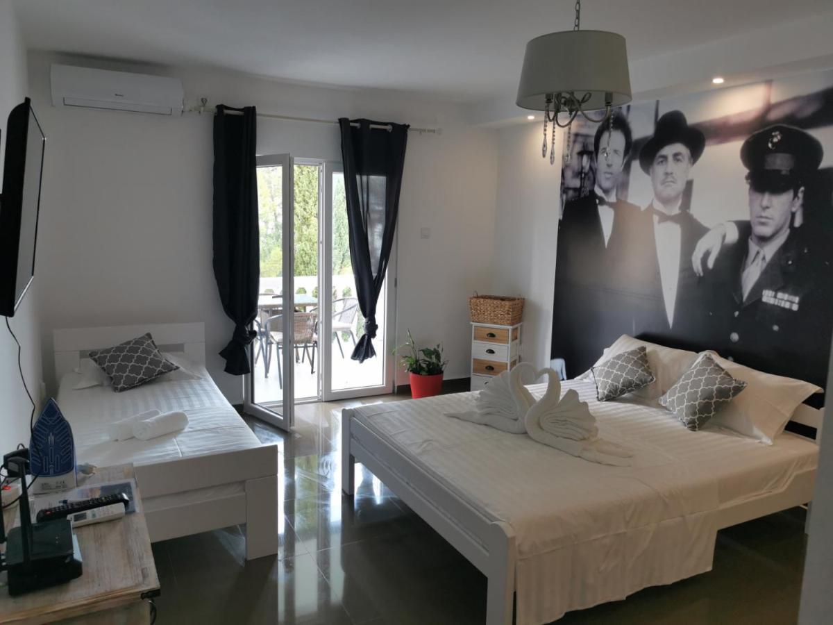 Ana Apartmani Ilha Sveti Stefan Exterior foto