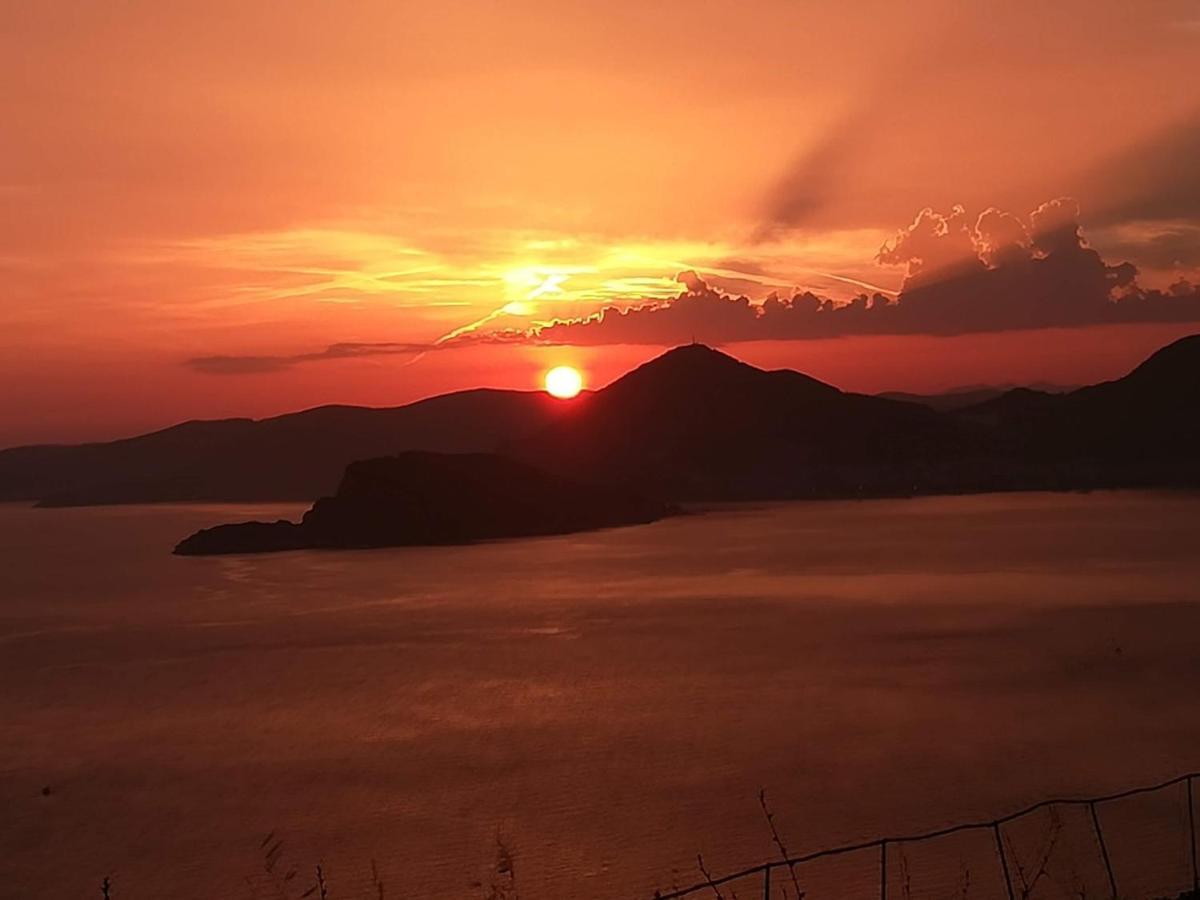 Ana Apartmani Ilha Sveti Stefan Exterior foto